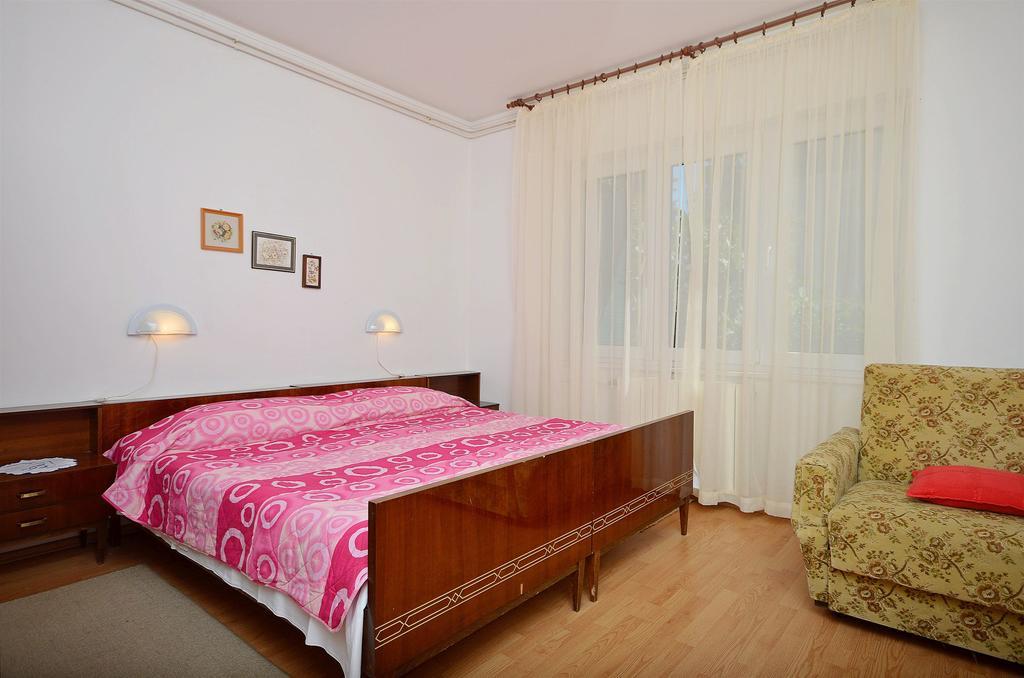 Apartments Branko Vodice Eksteriør bilde