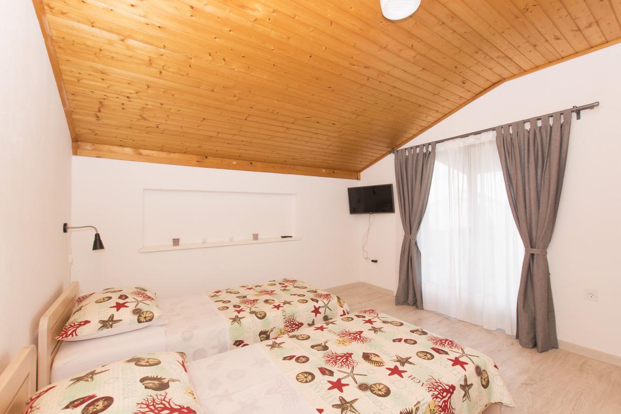 Apartments Branko Vodice Eksteriør bilde