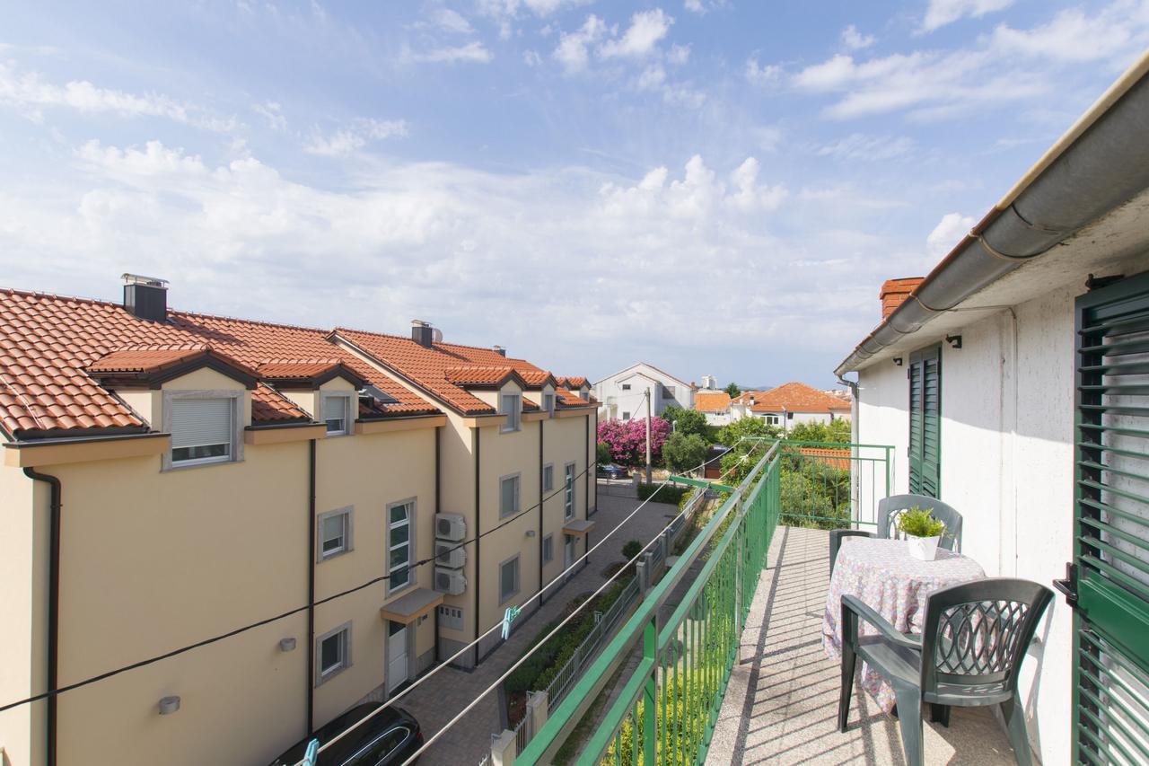 Apartments Branko Vodice Eksteriør bilde