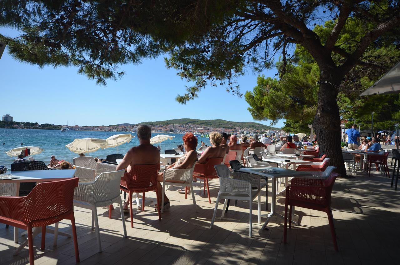 Apartments Branko Vodice Eksteriør bilde